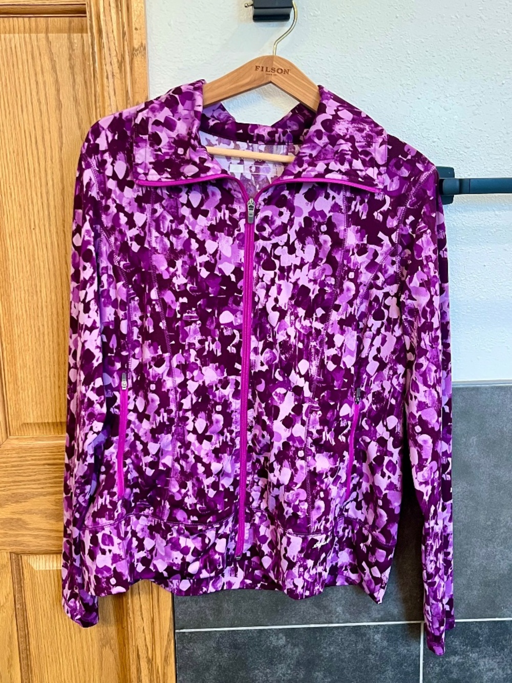 Eddie Bauer Motion Full-Zip Athletic Purple Abstract Camo Jacket Extra Large